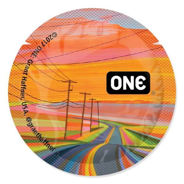 Набір презервативів ONE Classic Select - Artist Collection 100 шт, класичні, колекція 2, мегапак тюб SX0741 фото