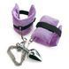Наручники з фіолетовою металевою анальною пробкою, розмір М - Art of Sex Handcuffs with Metal Anal Plug SO6183 фото 5